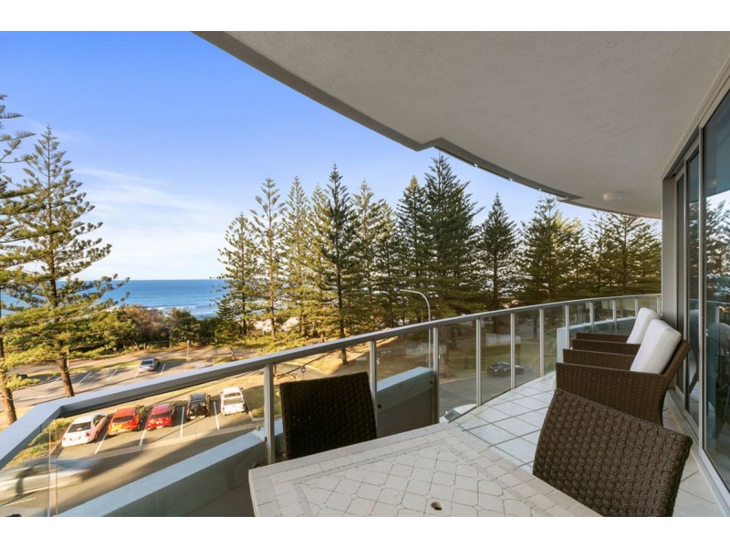 4/112 The Esplanade, Burleigh Heads QLD 4220