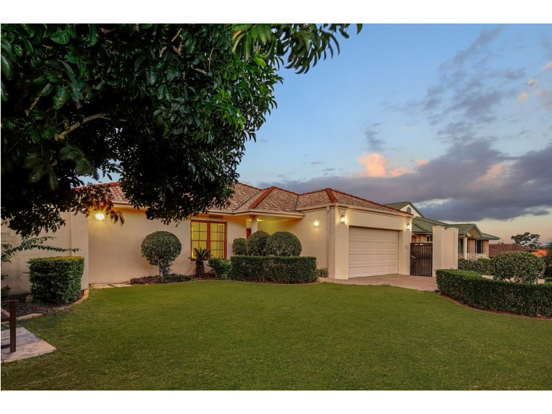 124 Armstrong Way, Highland Park QLD 4211