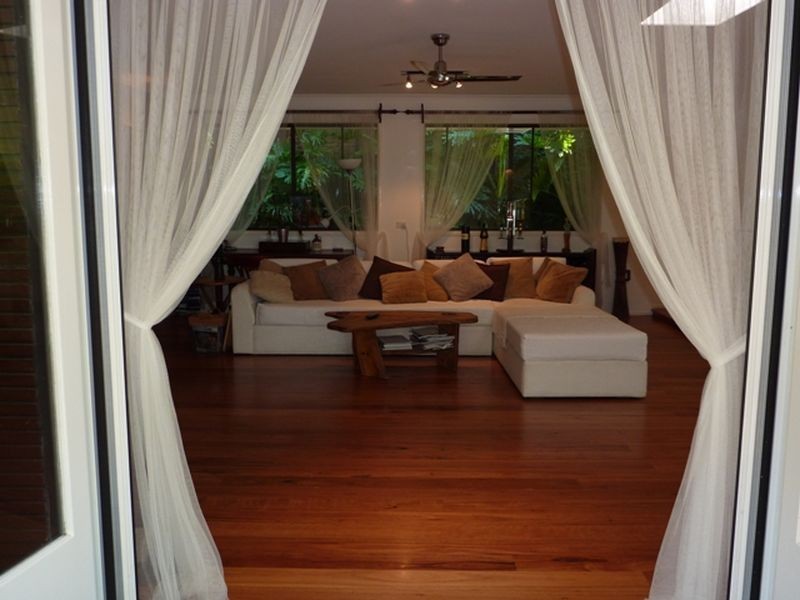 24 Yarraowee Drive, Nerang QLD 4211