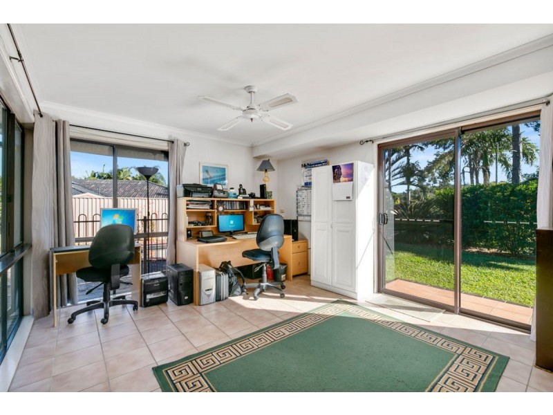 34 Teasdale Drive, Nerang QLD 4211