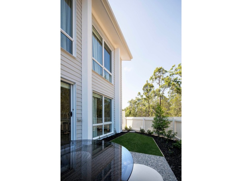 1 – 113 Hill Drive, Pimpama QLD 4209