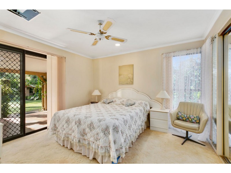 20 Davidson Place, Carrara QLD 4211