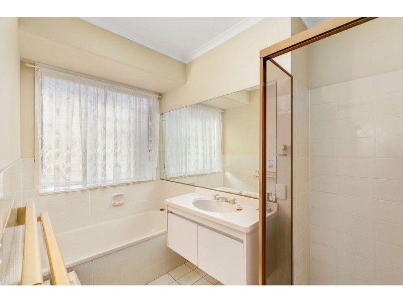 20 Davidson Place, Carrara QLD 4211