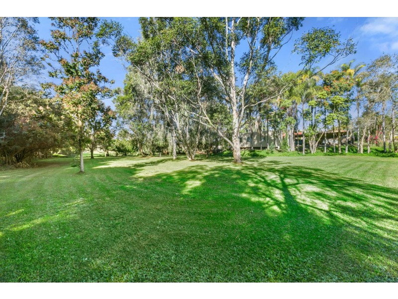 20 Davidson Place, Carrara QLD 4211