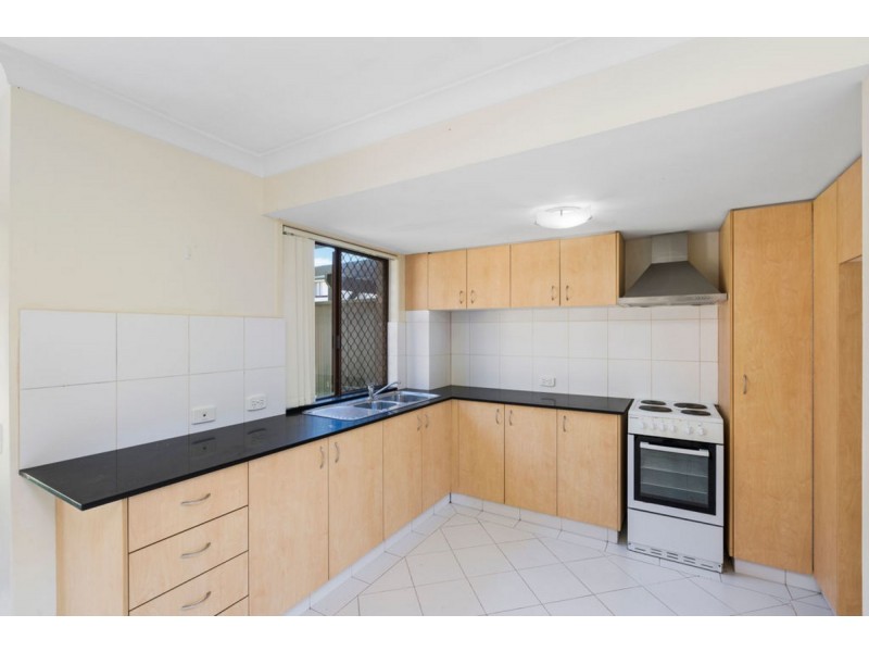 1 Ivy Cour 67 Nerang Street, Nerang QLD 4211