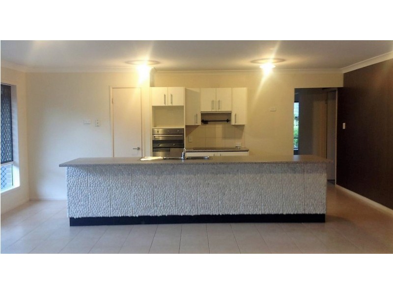 12 Abbey Rose Way, Nerang QLD 4211