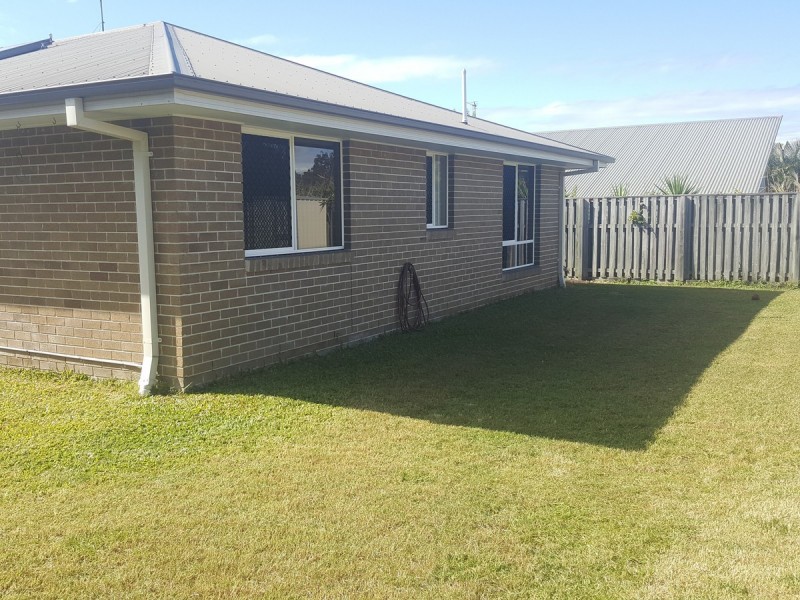 12 Abbey Rose Way, Nerang QLD 4211