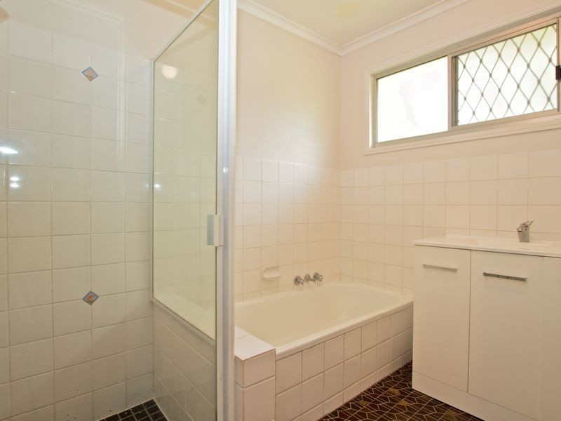 12 The Linkway, Nerang QLD 4211