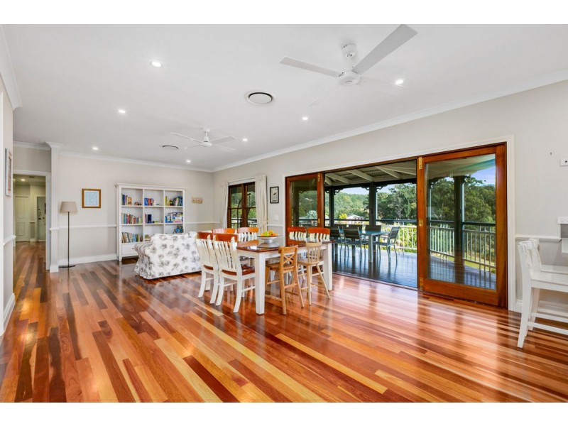 25 Mountain View Crest, Mount Nathan QLD 4211