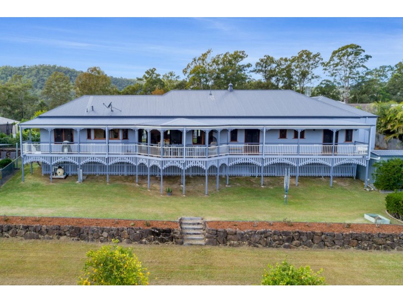 25 Mountain View Crest, Mount Nathan QLD 4211