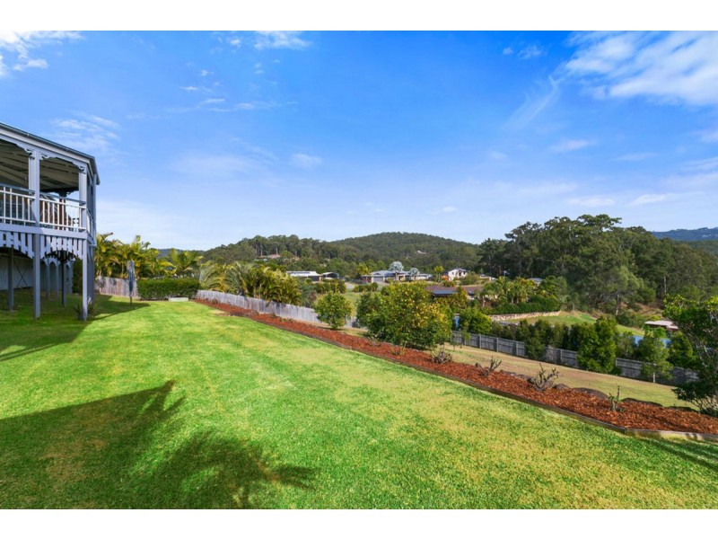 25 Mountain View Crest, Mount Nathan QLD 4211
