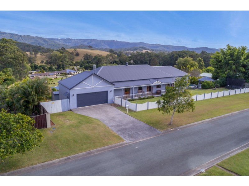 25 Mountain View Crest, Mount Nathan QLD 4211