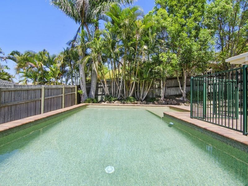 12 Woolmere Street, Carrara QLD 4211