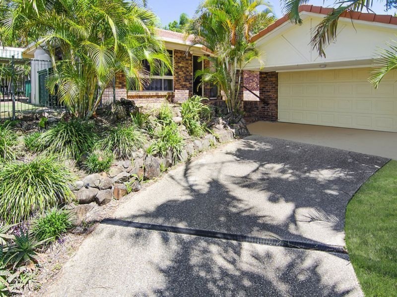 12 Woolmere Street, Carrara QLD 4211