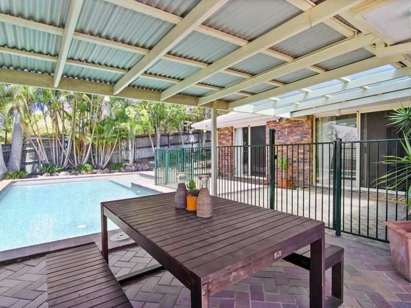 12 Woolmere Street, Carrara QLD 4211