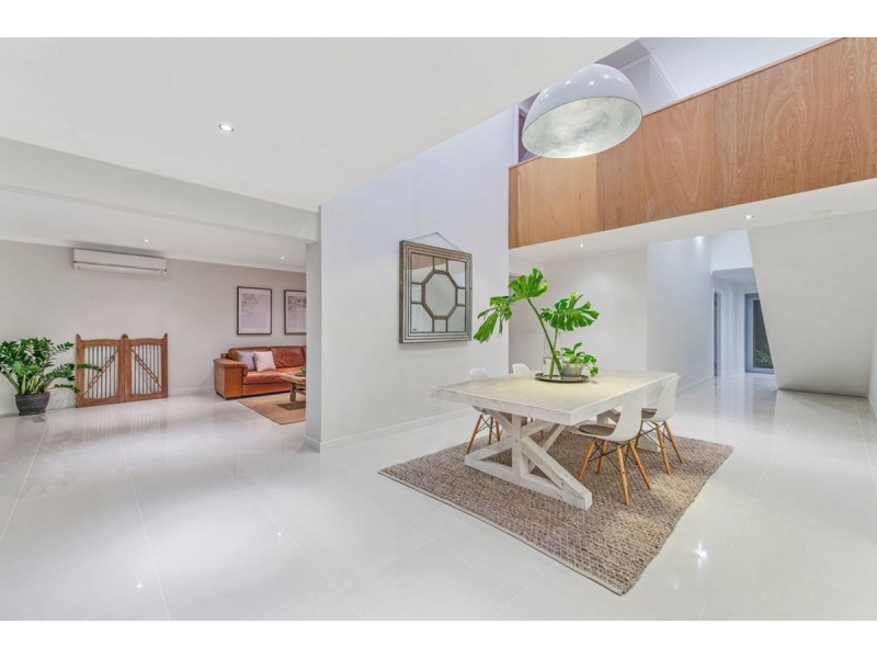 25 Wandin Street, Nerang QLD 4211