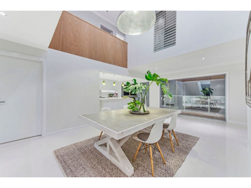 25 Wandin Street, Nerang QLD 4211