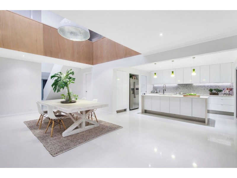 25 Wandin Street, Nerang QLD 4211