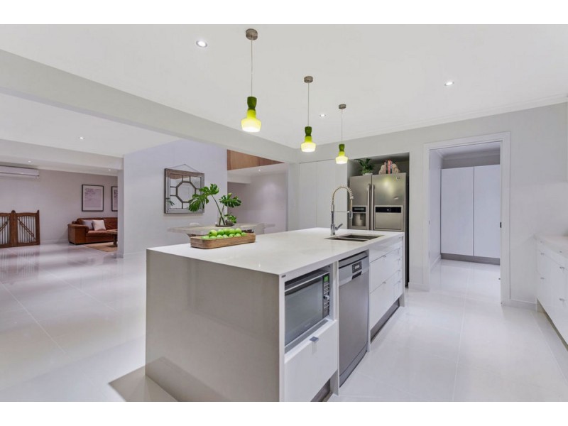 25 Wandin Street, Nerang QLD 4211