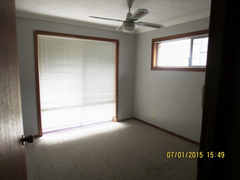 33 Pappas Way, Carrara QLD 4211