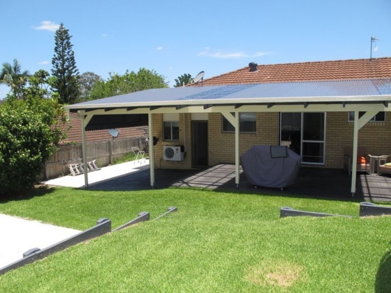 33 Pappas Way, Carrara QLD 4211