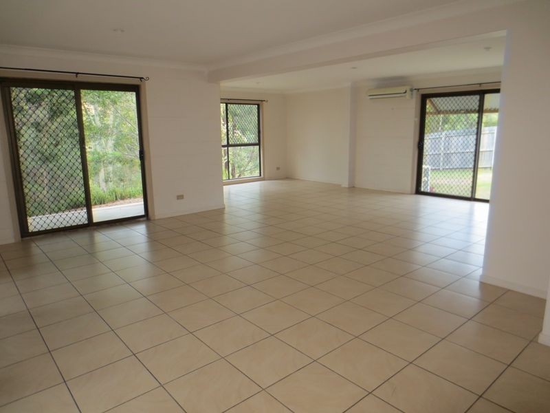 20 Fallon Court, Worongary QLD 4213