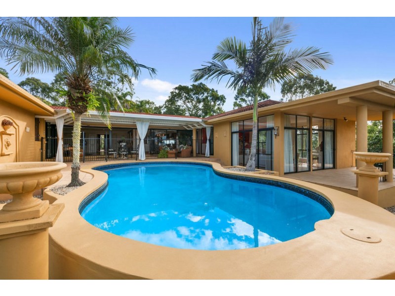 17 Arunta Drive, Mount Nathan QLD 4211