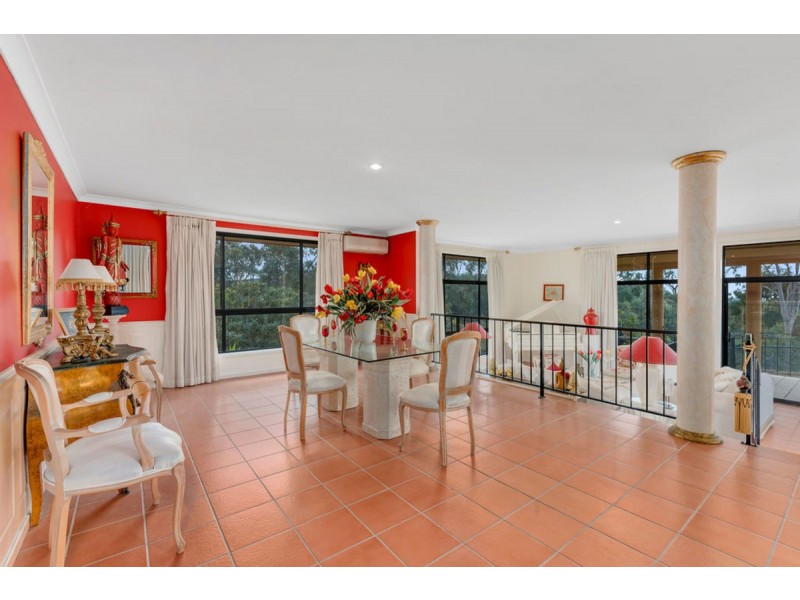 17 Arunta Drive, Mount Nathan QLD 4211