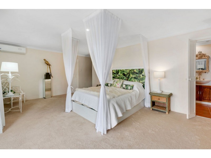 17 Arunta Drive, Mount Nathan QLD 4211