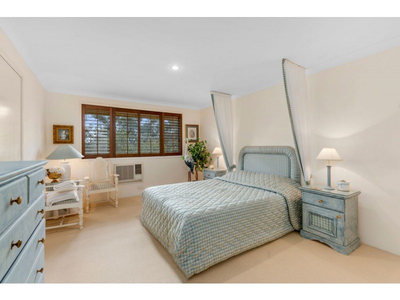 17 Arunta Drive, Mount Nathan QLD 4211