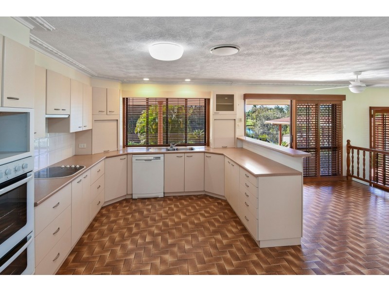 144 Alison Road, Carrara QLD 4211