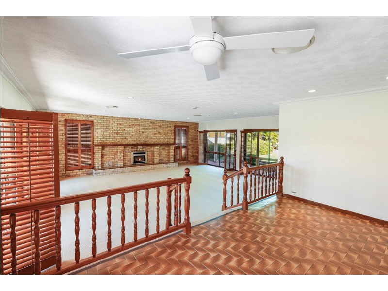 144 Alison Road, Carrara QLD 4211