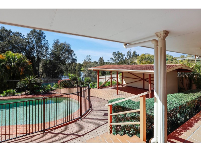 144 Alison Road, Carrara QLD 4211