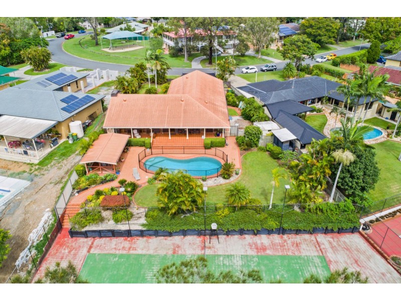 144 Alison Road, Carrara QLD 4211