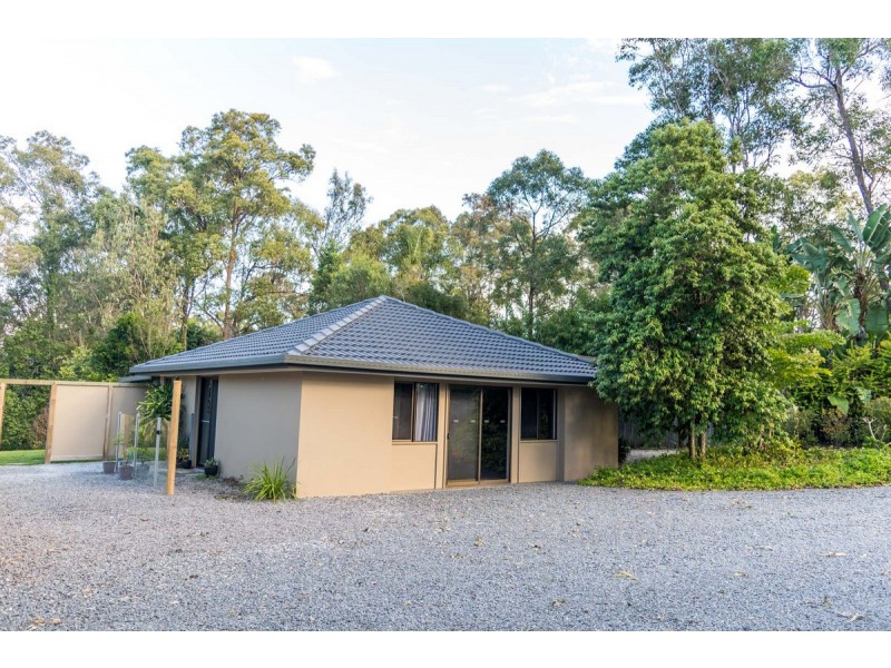 5 Lutana Street, Nerang QLD 4211