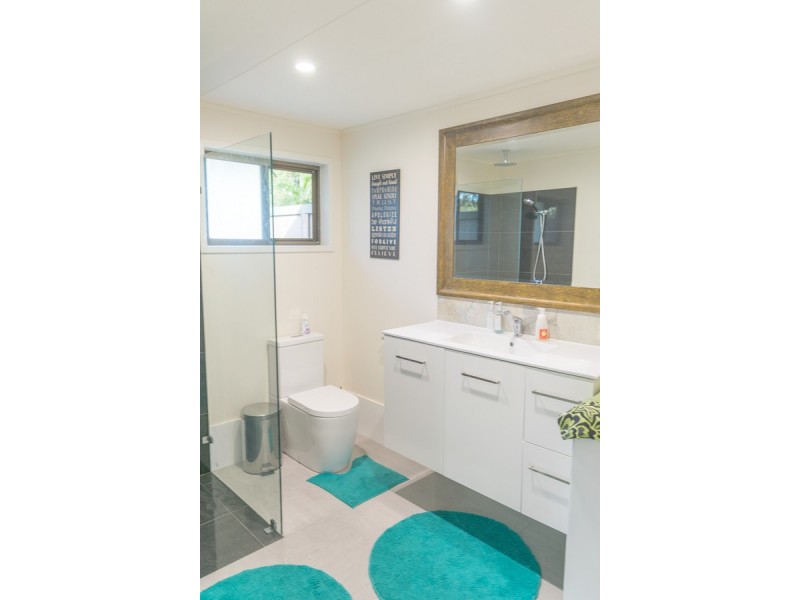 5 Lutana Street, Nerang QLD 4211