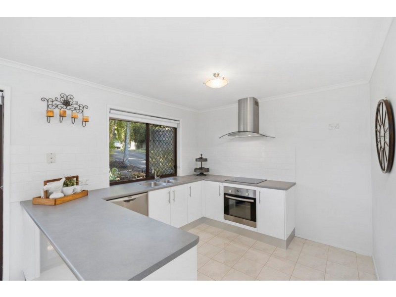1/12 Wirth Terrace, Highland Park QLD 4211