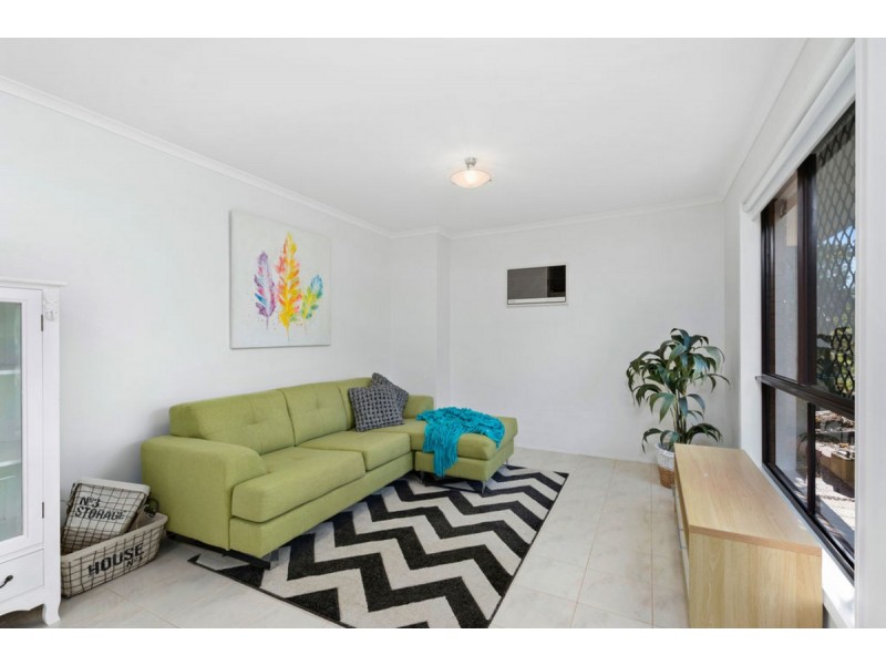1/12 Wirth Terrace, Highland Park QLD 4211
