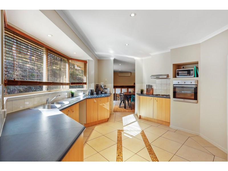 13 Bilby Close, Nerang QLD 4211