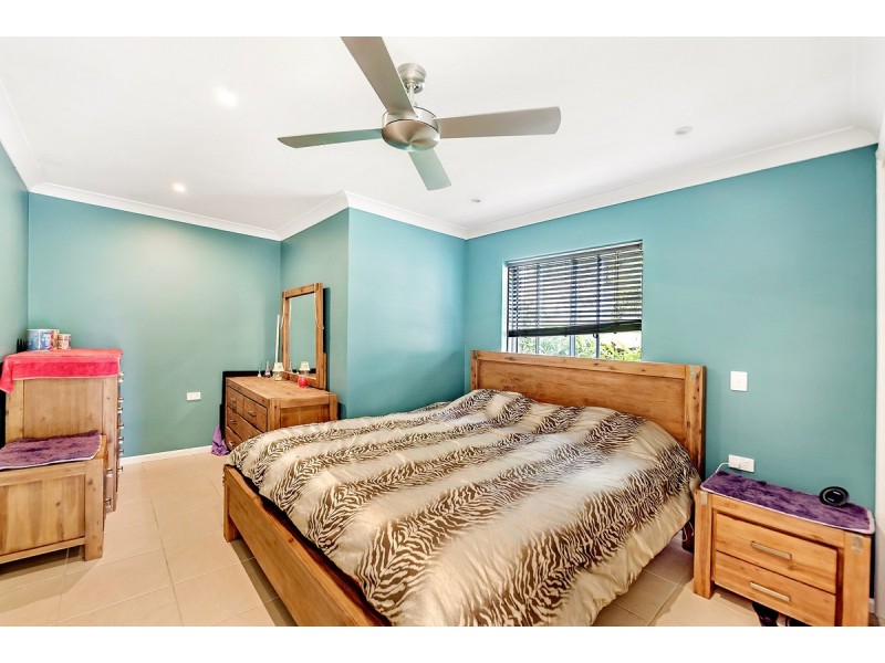 31 Tara Vista Boulevard, Highland Park QLD 4211