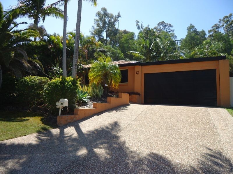 47 Renfrew Drive, Highland Park QLD 4211