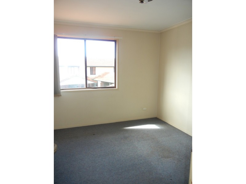 2 Ivy Cour 67 Nerang Street, Nerang QLD 4211