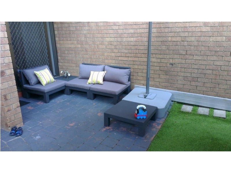 8/1a Mcleod Street, Highland Park QLD 4211