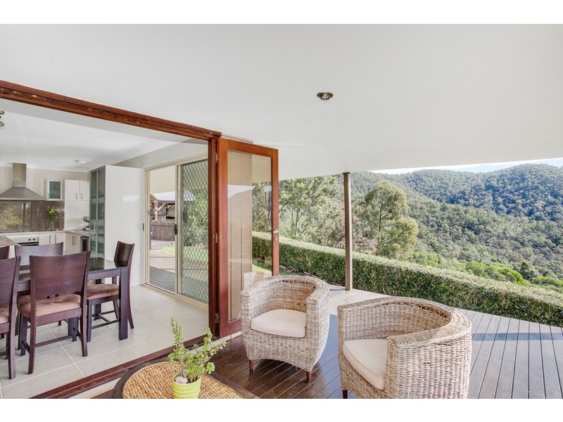56 Witheren Road, Clagiraba QLD 4211