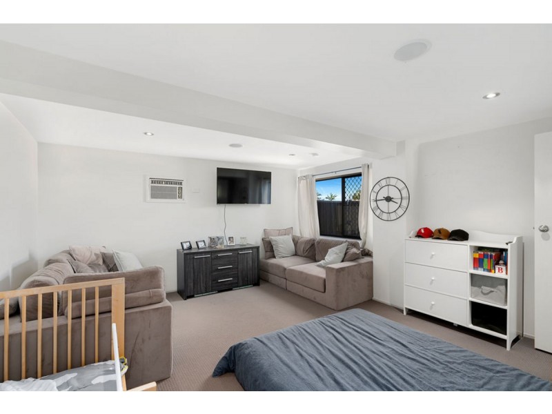 12 Mortensen Road, Nerang QLD 4211