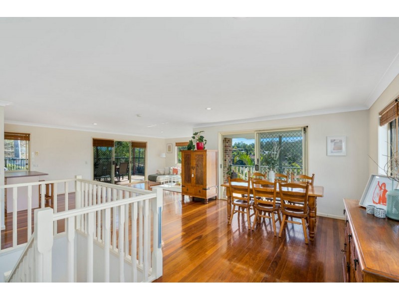 17 Polynesia Avenue, Pacific Pines QLD 4211