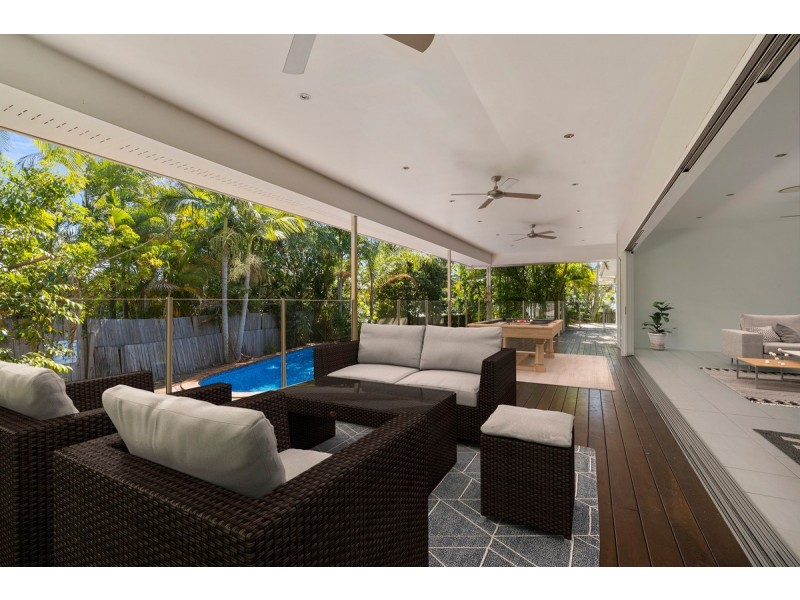 3 Ainsley Avenue, Ashmore QLD 4214