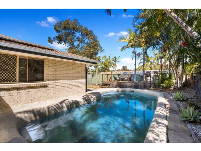 2 Marimar Place, Highland Park QLD 4211