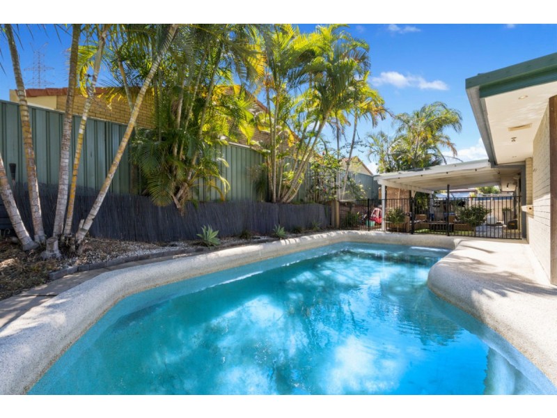 2 Marimar Place, Highland Park QLD 4211