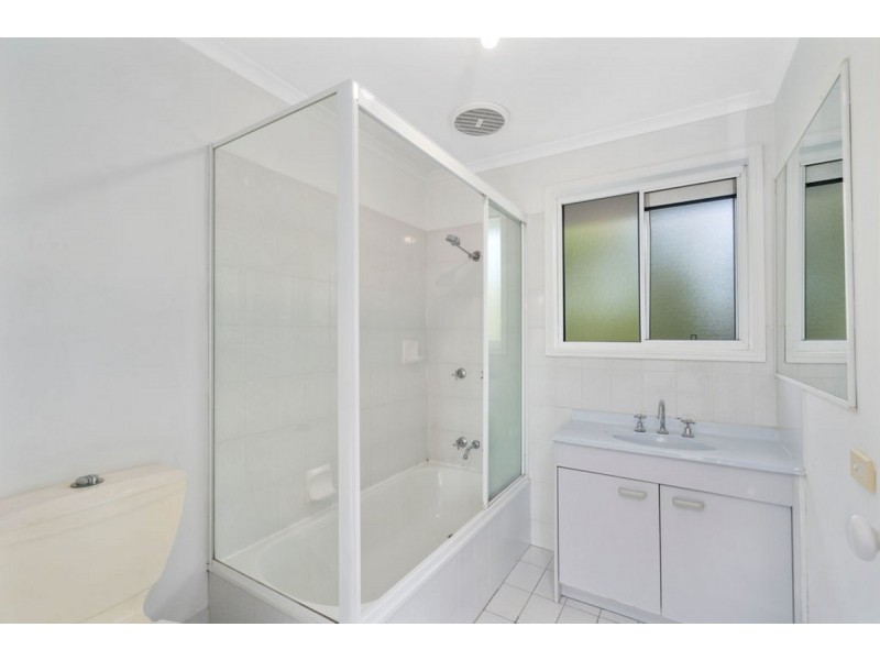38/125 Pappas Way, Carrara QLD 4211